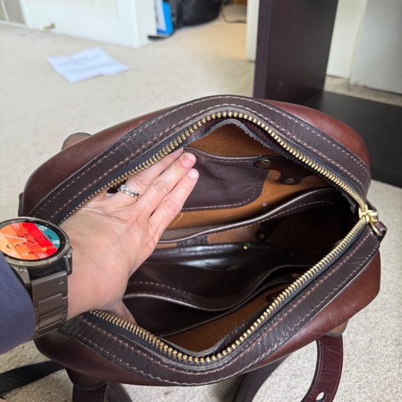 Leather company backpack - Picture 3 of 3